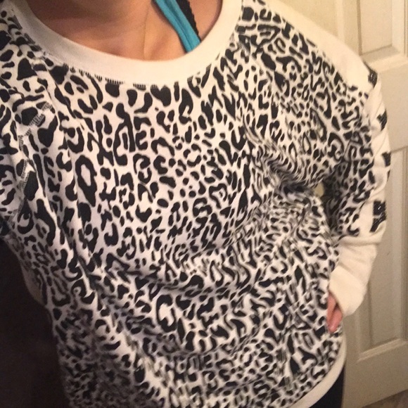 SOLD - Picture 4 of 8